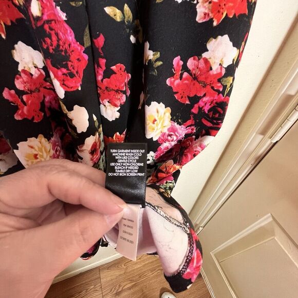 Torrid-Plus Size - Woman’s Size 4X Mini Scuba Illusion Neck Dress Black Floral - Picture 5 of 13